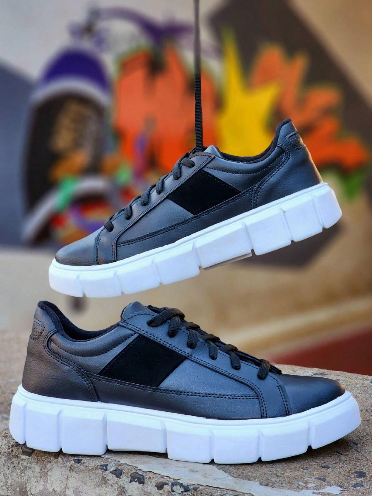 Tênis Chunky Cano Baixo Solado Blocado Moderno