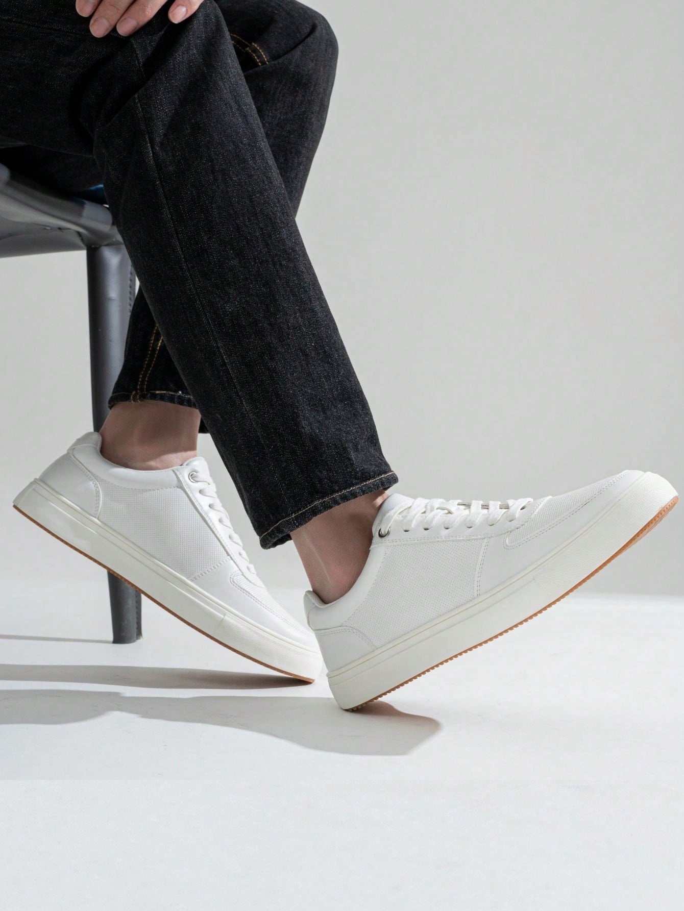 Tênis Casual Texturizado Design Moderno Urbano
