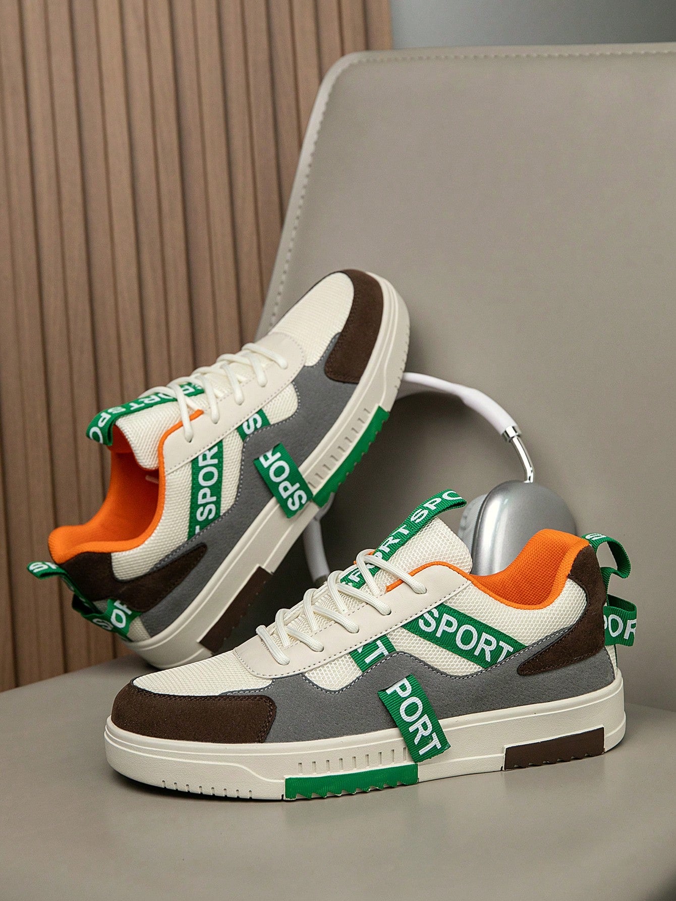 Tênis Casual Recortes Modernos Estampado Solado Robusto