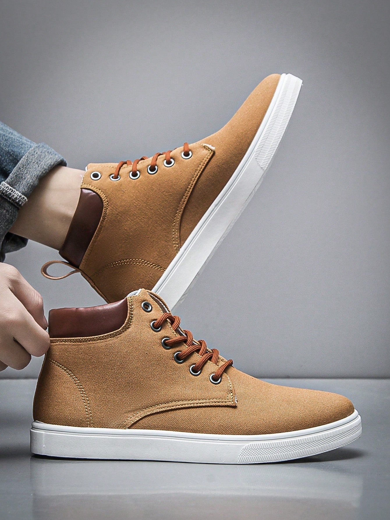 Tênis Casual Cano Médio Lona Detalhe Acolchoado