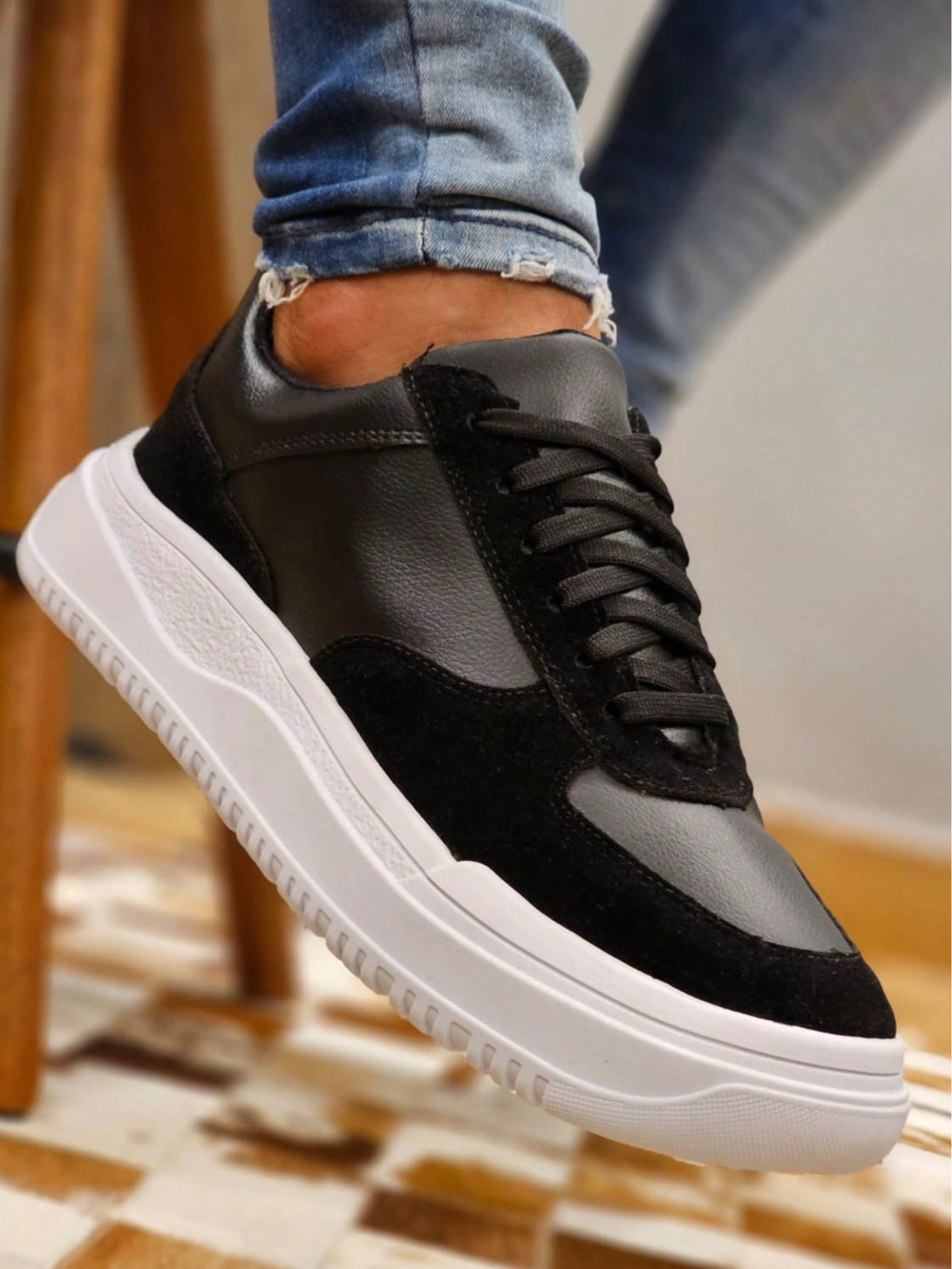 Tênis Casual Cano Baixo Texturizado Solado Robusto