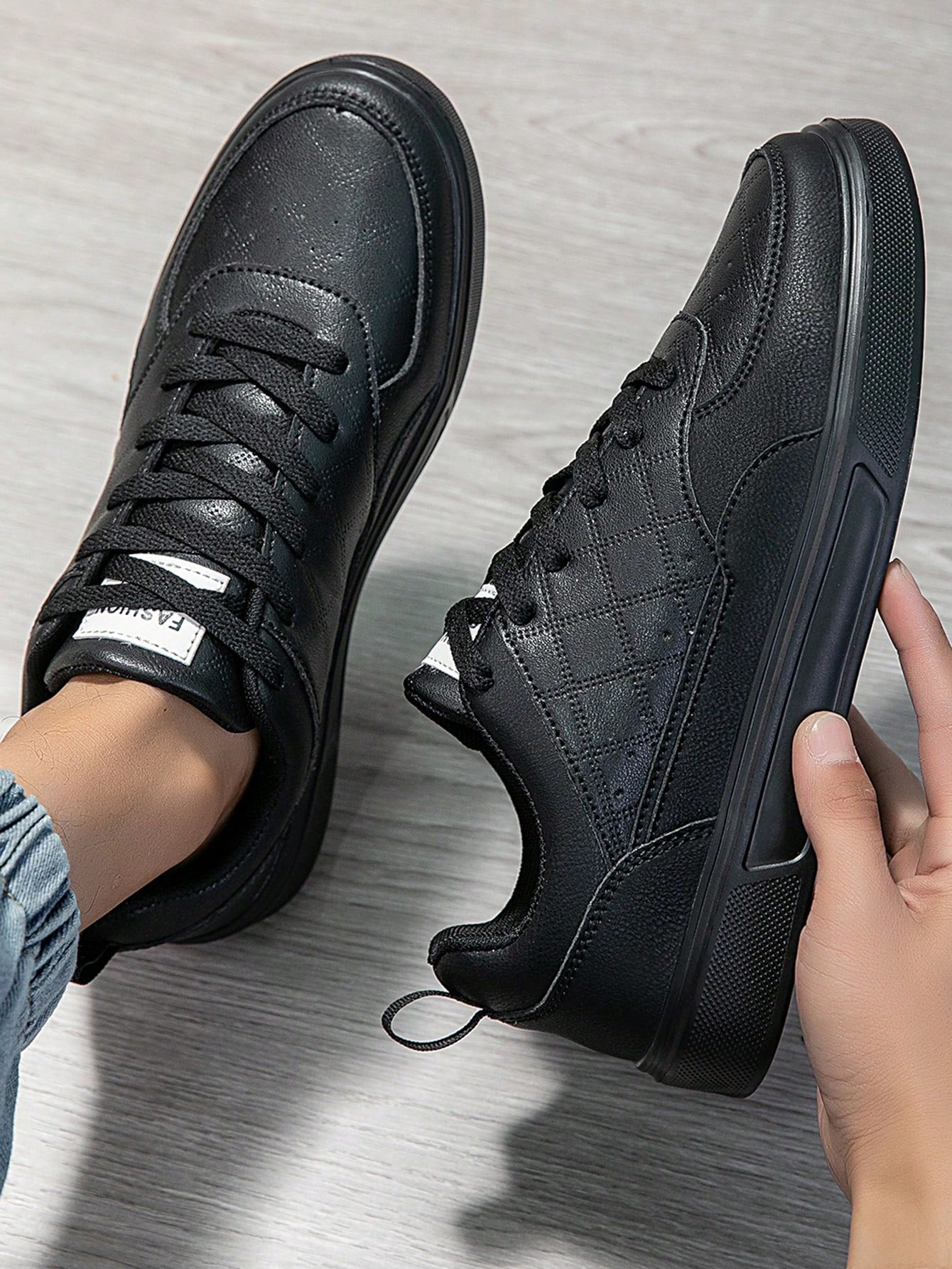 Tênis Casual Cano Baixo Estruturado Solado Reforçado