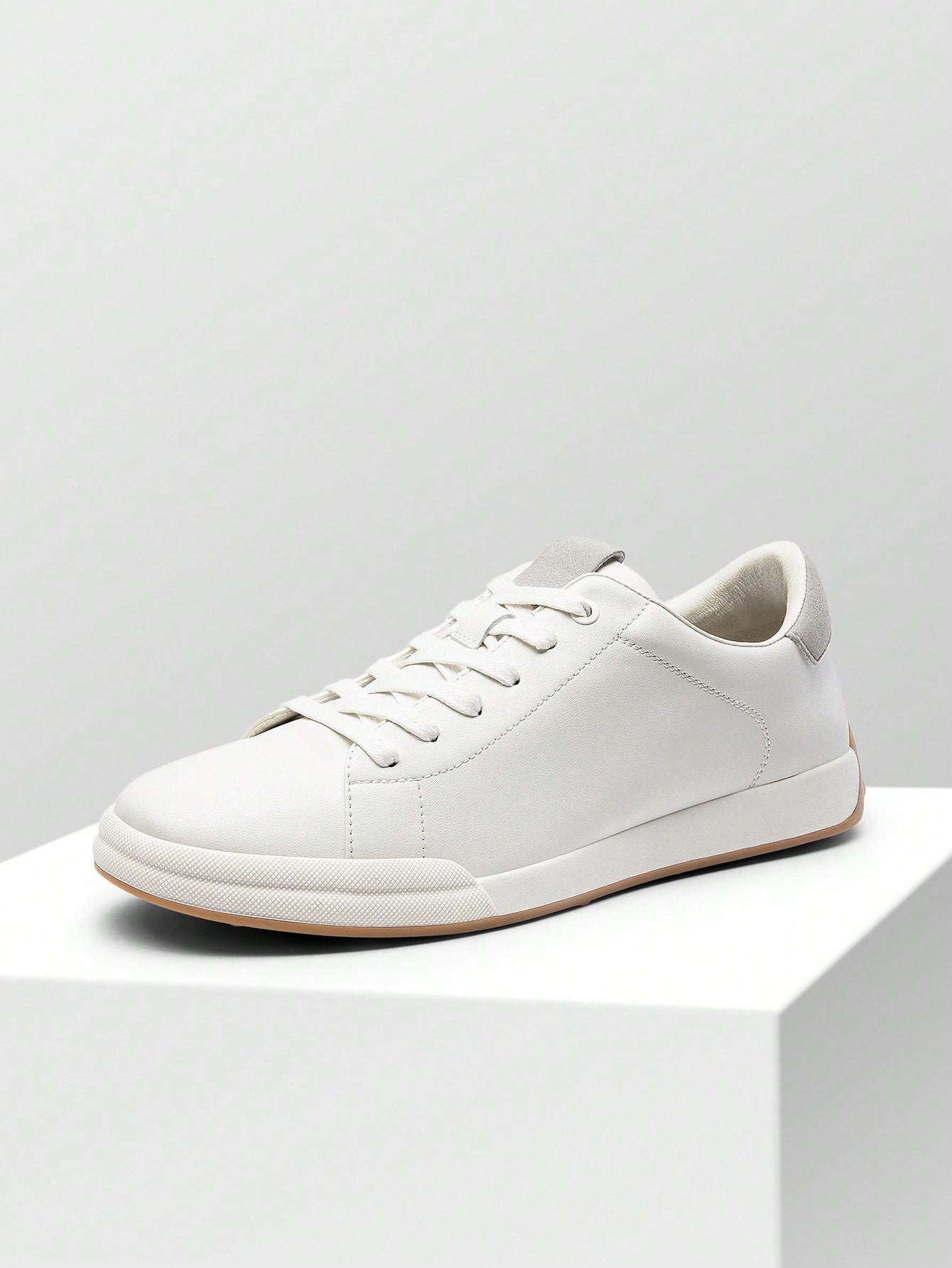 Tênis Casual Couro Design Minimalista Solado Resistente