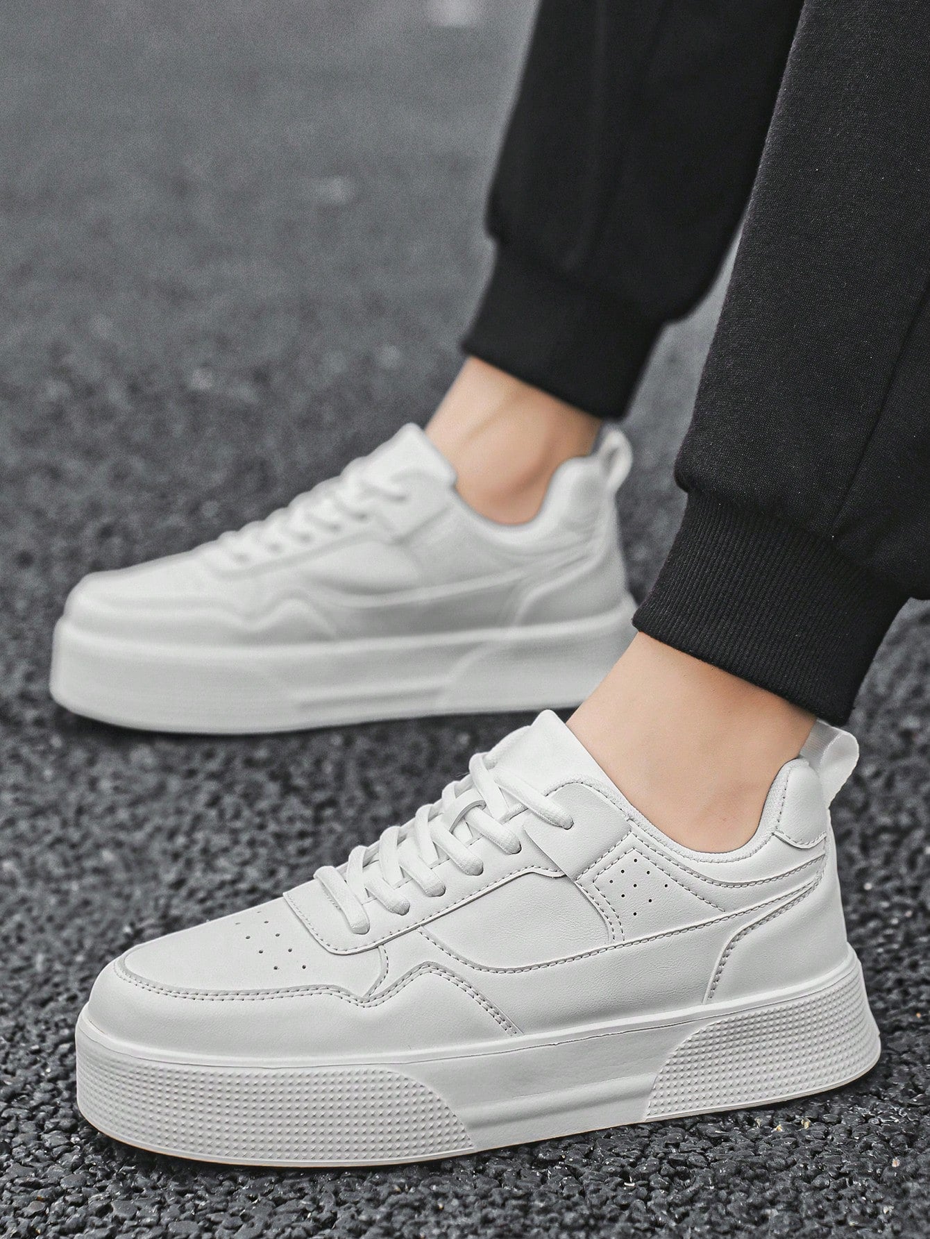Tênis Street Cano Baixo Design Minimalista