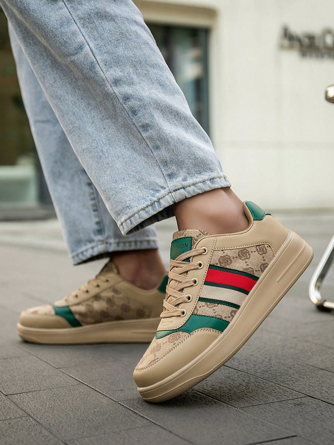 Tênis Street Cano Baixo Solado Resistente