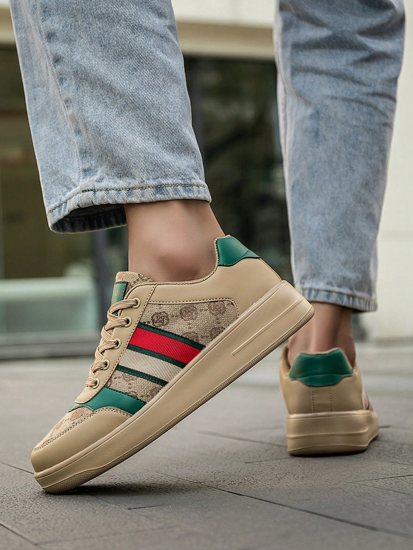 Tênis Street Cano Baixo Solado Resistente