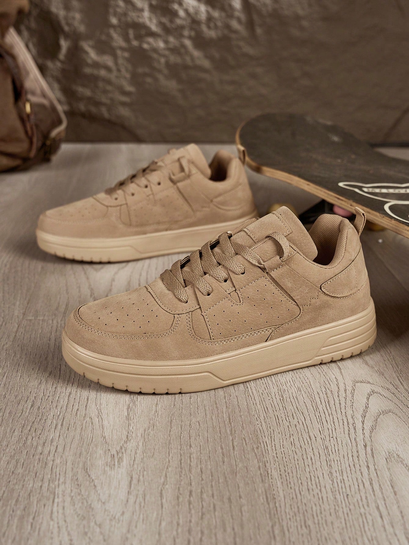 Tênis Street Cano Baixo Estrutura Reforçada