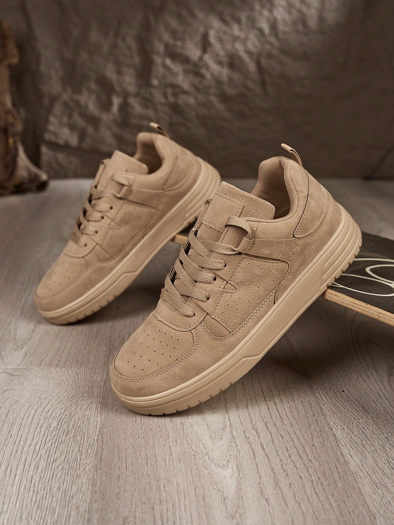 Tênis Street Cano Baixo Estrutura Reforçada