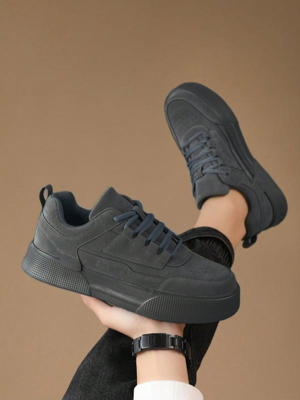 Tênis Street Design Clean Solado Robusto