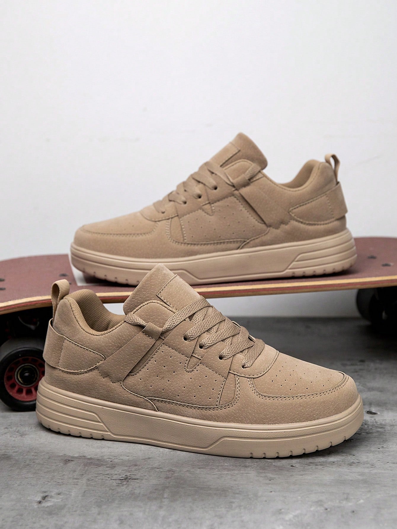 Tênis Street Cano Baixo Estrutura Reforçada