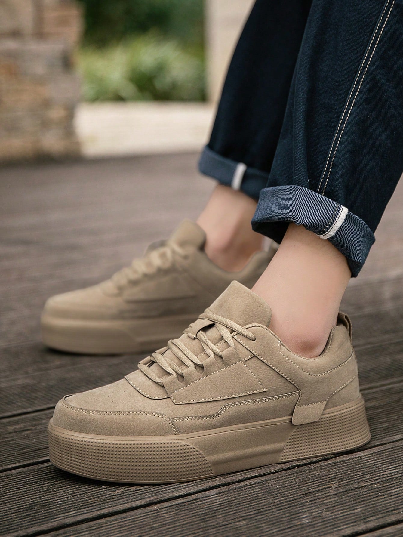 Tênis Street Cano Baixo Design Minimalista