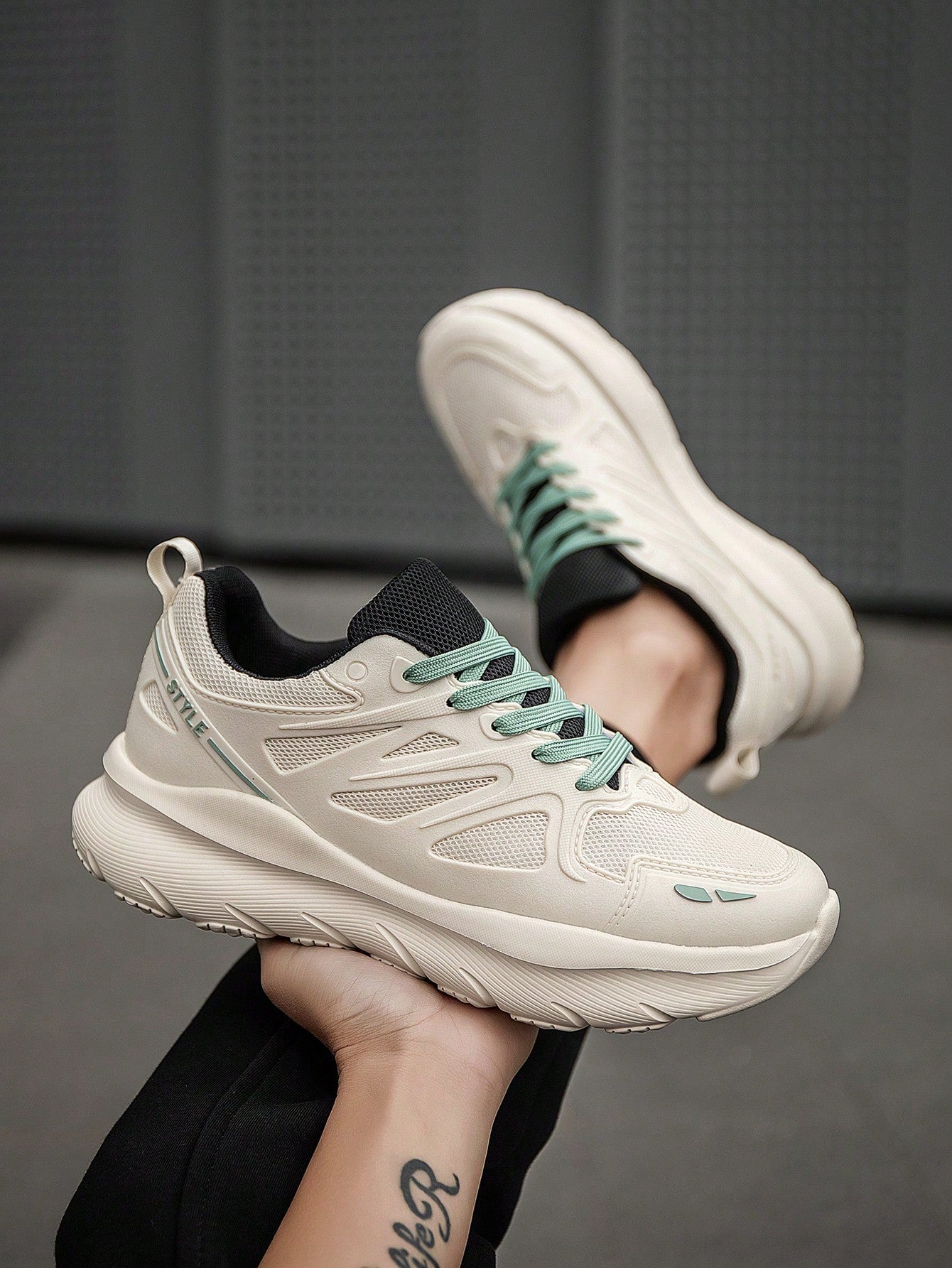 Tênis Corrida Estrutura Leve Respirável