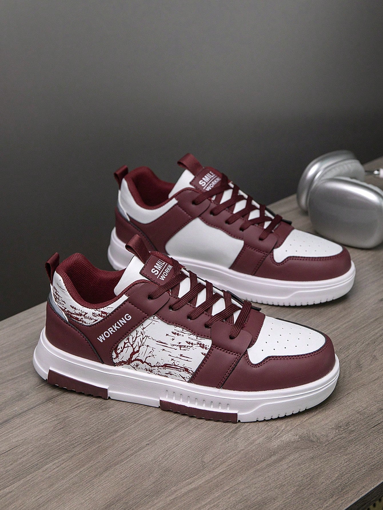 Tênis Street Estilo Urbano Recortes Detalhados