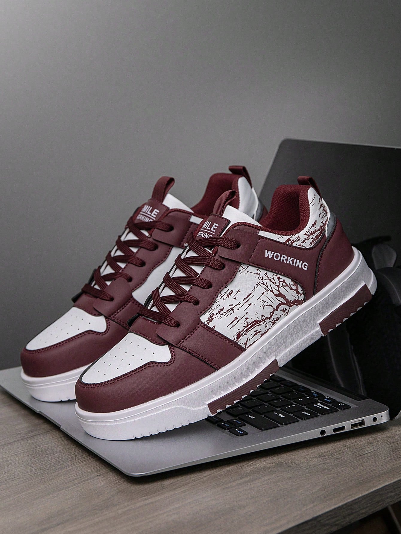 Tênis Street Estilo Urbano Recortes Detalhados