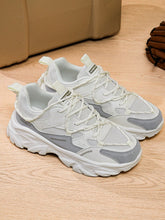 Tênis Chunky Cano Baixo Solado Tratorado