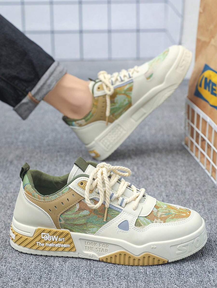 Tênis Street Estilo Urbano Com Detalhes Estampados