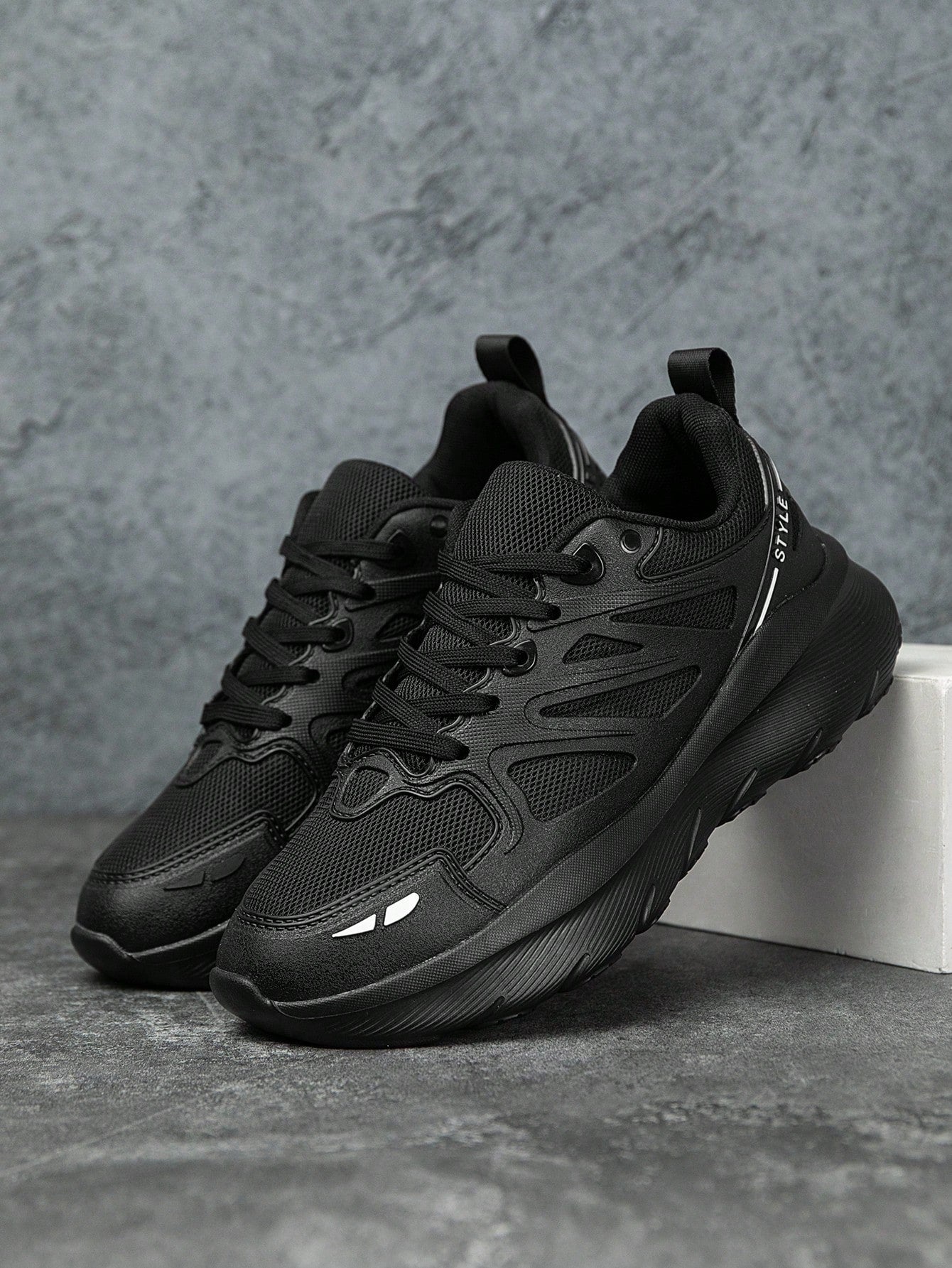 Tênis Chunky Cano Baixo Mesh Respirável