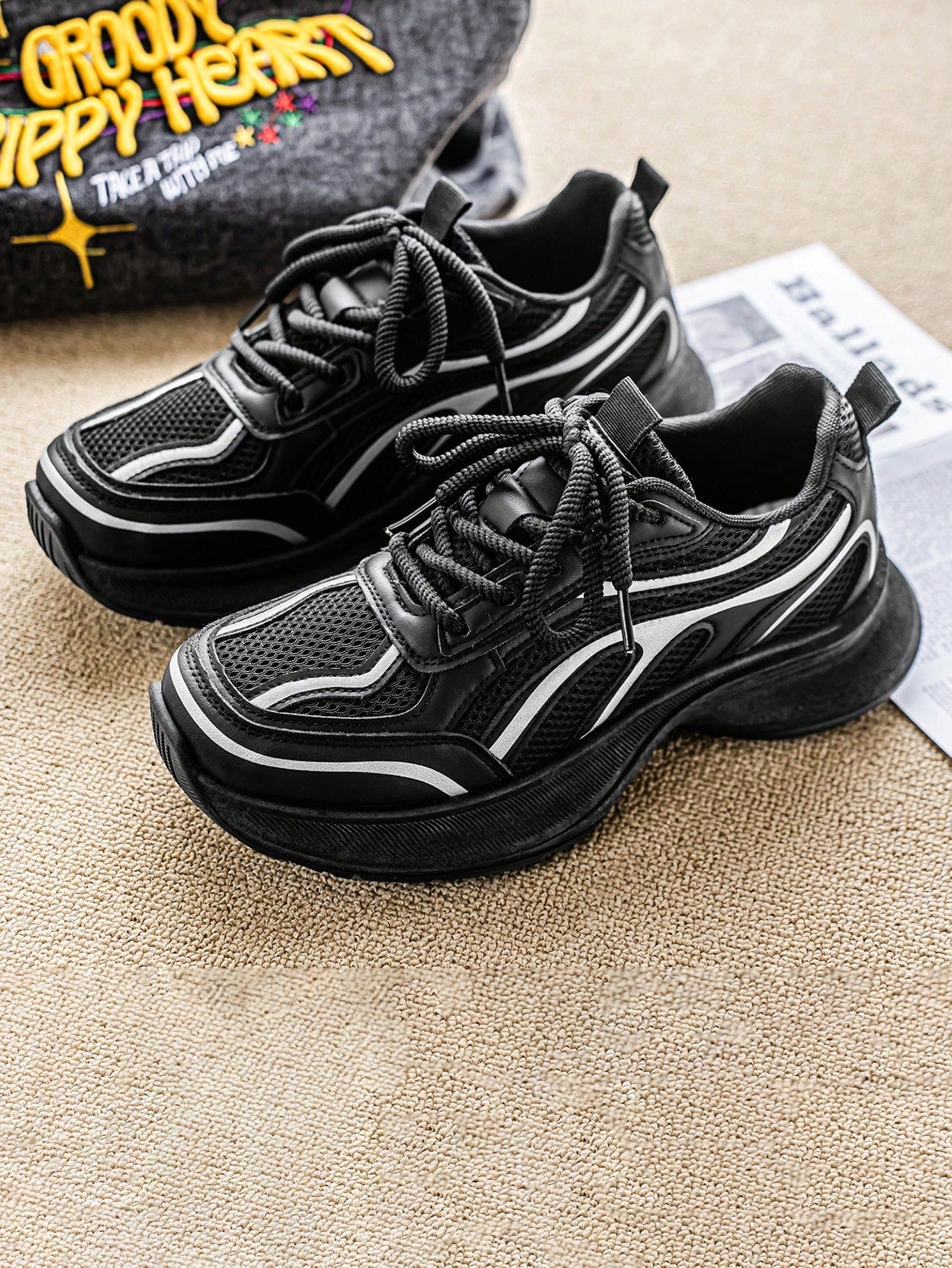 Tênis Chunky Esportivo Com Detalhes Refletivos