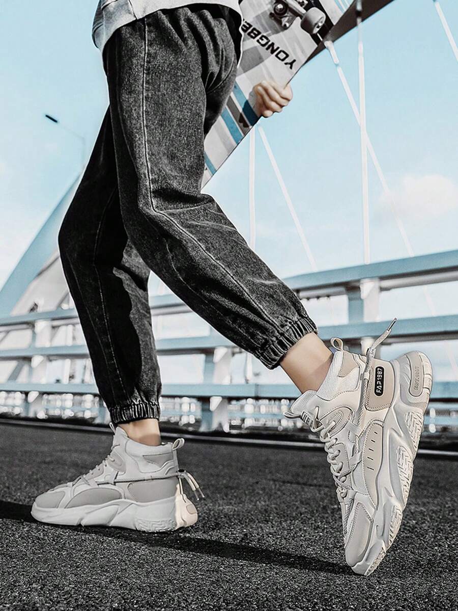 Tênis Chunky Cano Médio Com Solado Tratorado