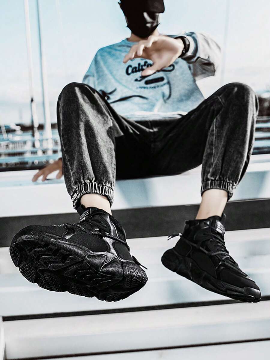 Tênis Chunky Cano Médio Com Solado Tratorado