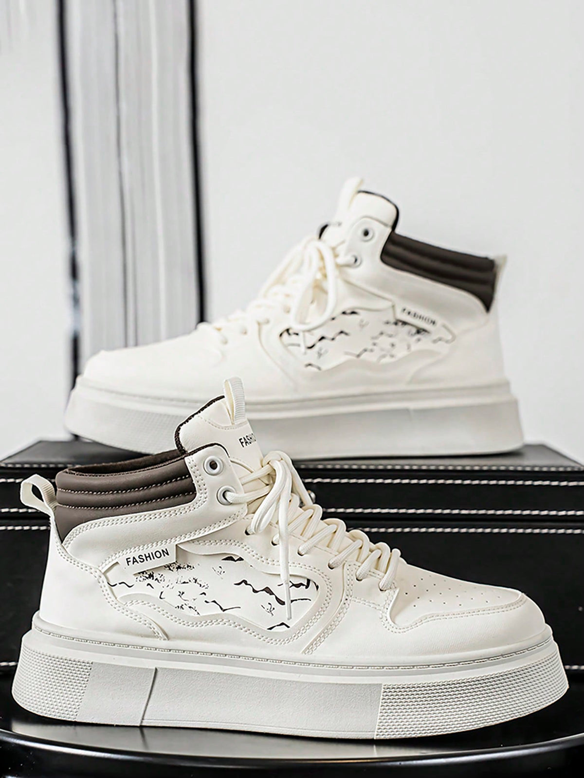 Tênis Street Cano Alto Solado Robusto