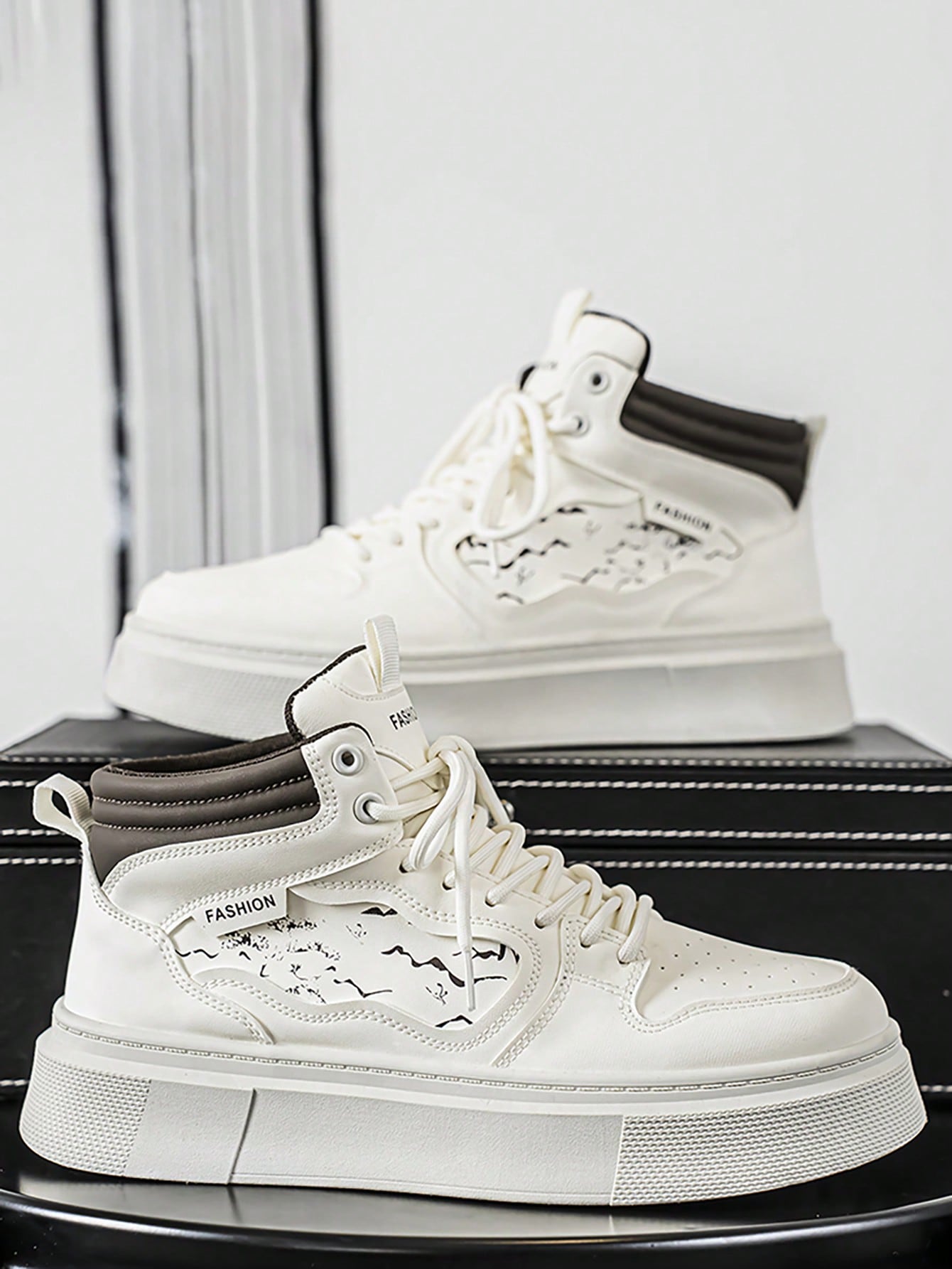 Tênis Street Cano Alto Solado Robusto