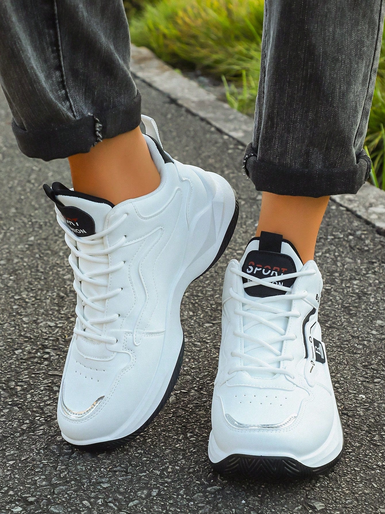 Tênis Corrida Cano Alto Design Moderno