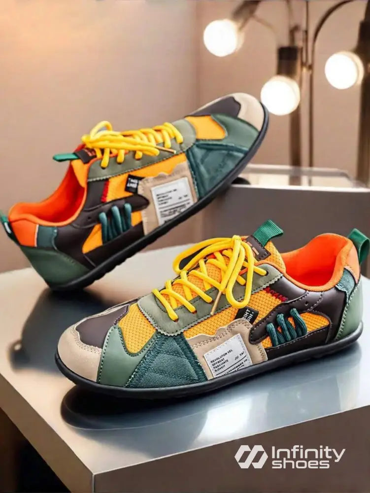 Tênis Casual Com Cabedal Multimaterial E Solado Resistente Tênis Casual Com Cabedal Multimaterial E Solado Resistente