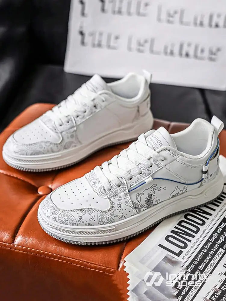 Tênis Casual Estampado Com Perfurações E Solado Resistente Tênis Casual Estampado Com Perfurações E Solado Resistente