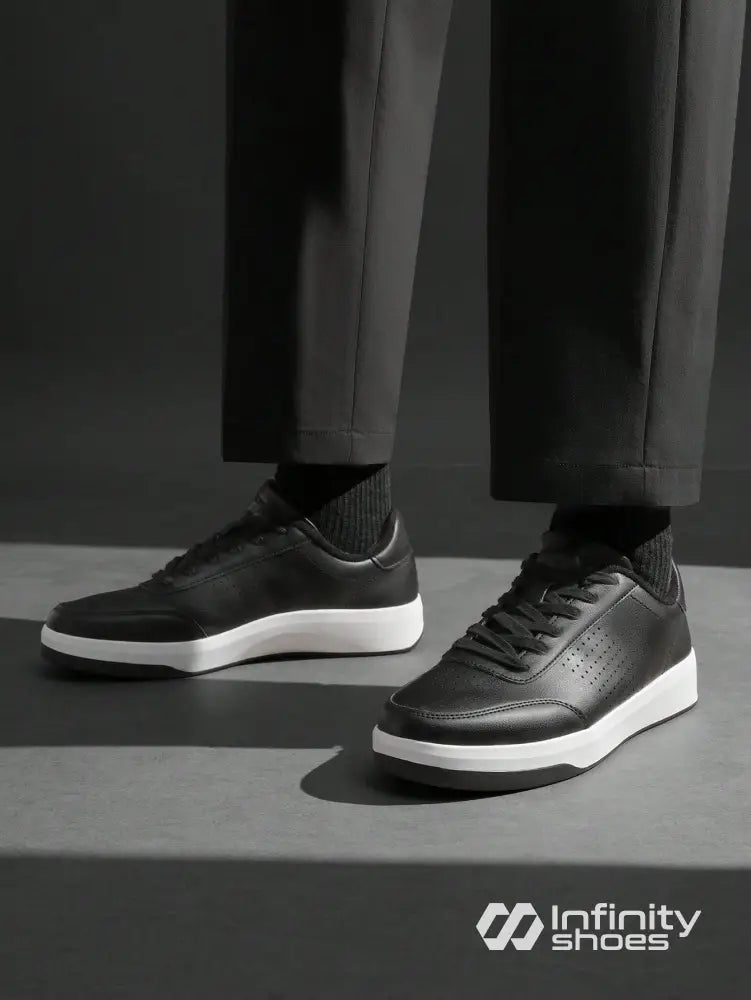 Tênis Casual Perfurado Com Solado Baixo Antiderrapante Tênis Casual Perfurado Com Solado Baixo Antiderrapante