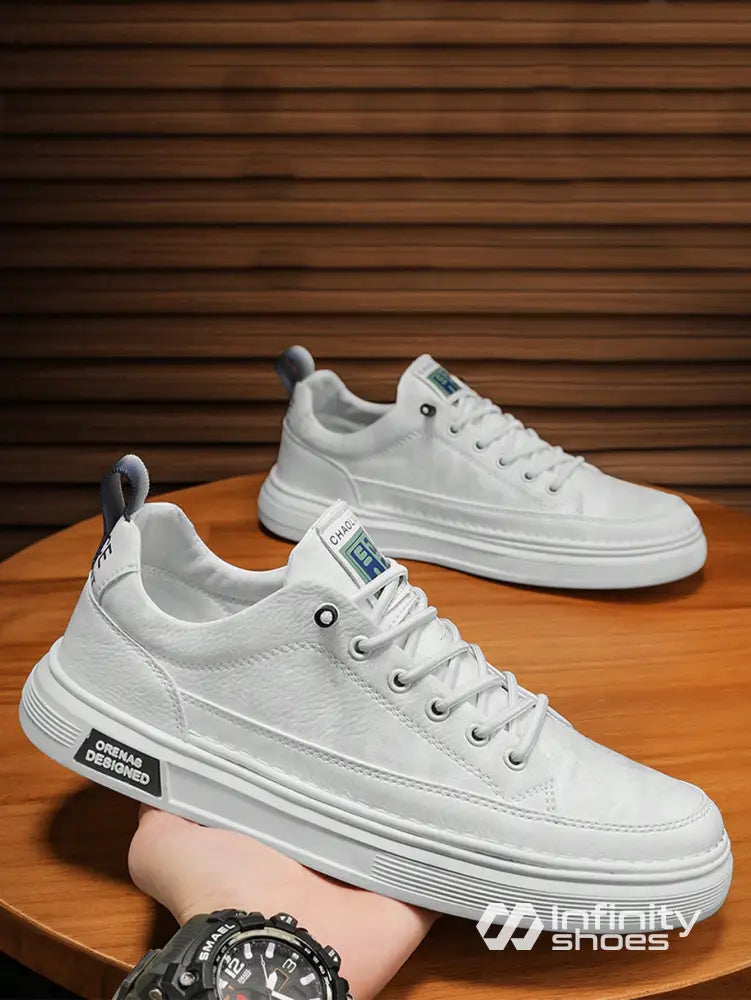 Tênis Casual Sintético Com Solado Alto Estilizado Tênis Casual Sintético Com Solado Alto Estilizado