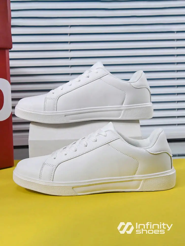 Tênis Casual Sintético Com Solado Baixo Estruturado Tênis Casual Sintético Com Solado Baixo Estruturado