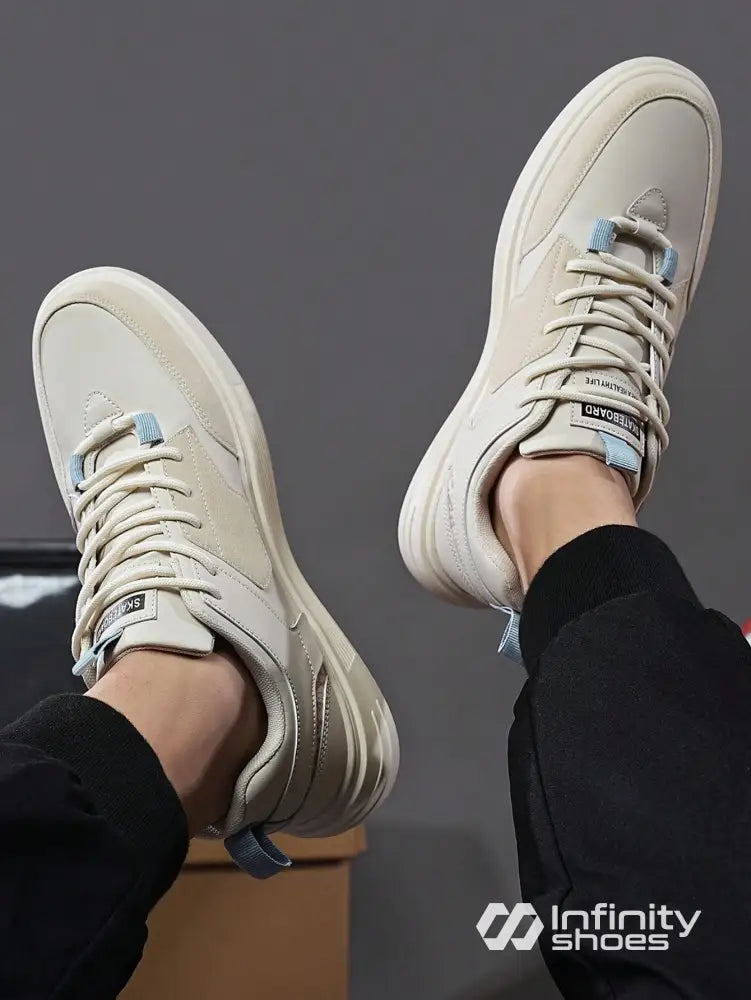 Tênis Casual Solado Grosso Design Moderno Tênis Casual Solado Grosso Design Moderno