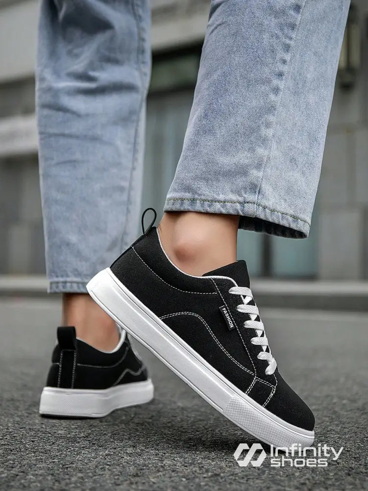 Tênis Casual Tecido Com Costura Contrastante E Solado Grosso Tênis Casual Tecido Com Costura Contrastante E Solado