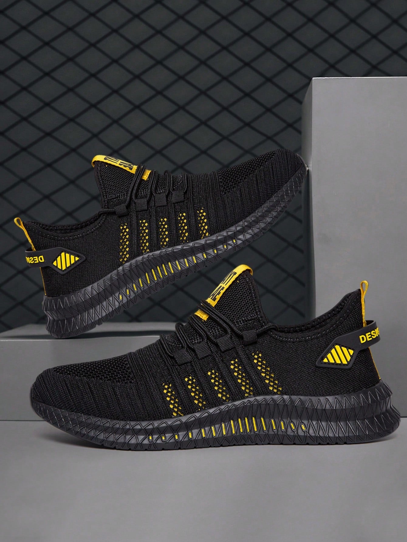 Tênis Corrida Confortável Com Detalhes Estilo Moderno