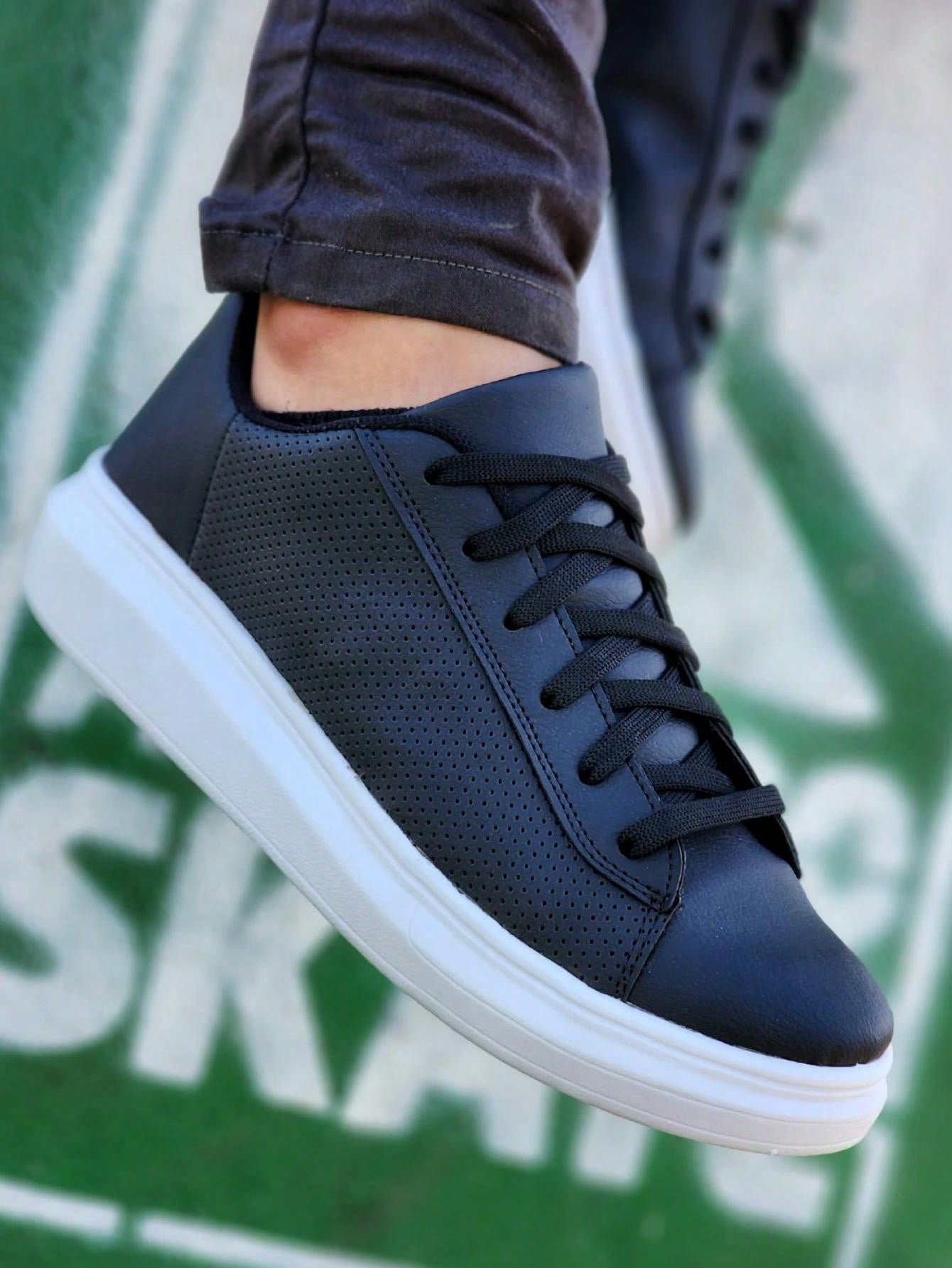 Tênis Casual Cano Baixo Respirável Solado Alto