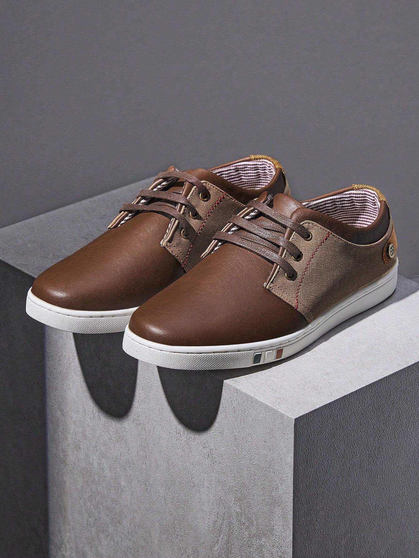 Tênis Casual Design Moderno Conforto Versátil
