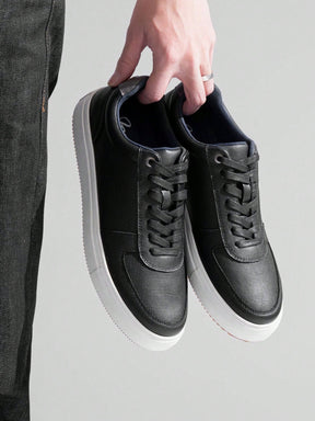Tênis Casual Texturizado Design Moderno Urbano