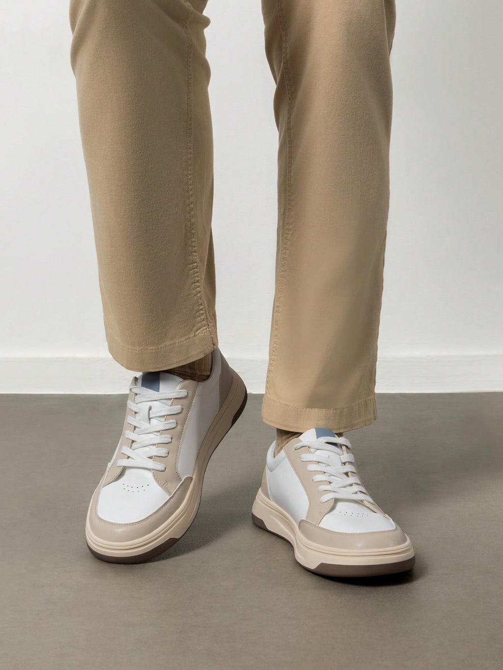Tênis Casual Design Bicolor Conforto Moderno