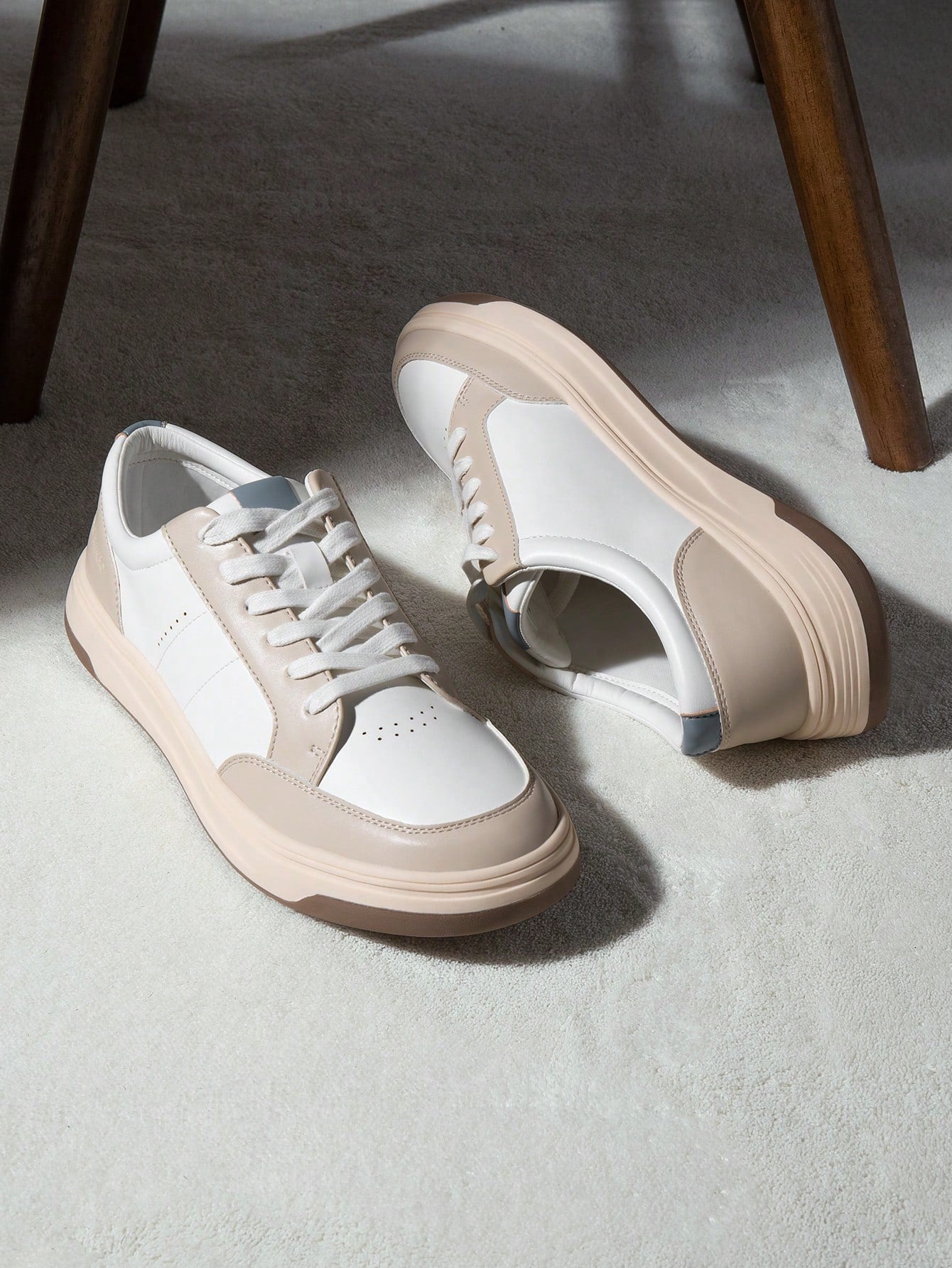 Tênis Casual Design Bicolor Conforto Moderno