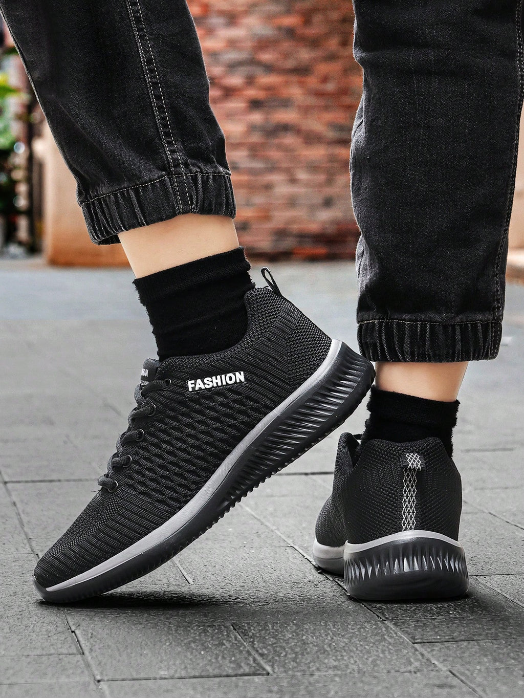 Tênis Corrida Knit Leve Com Solado Antiderrapante