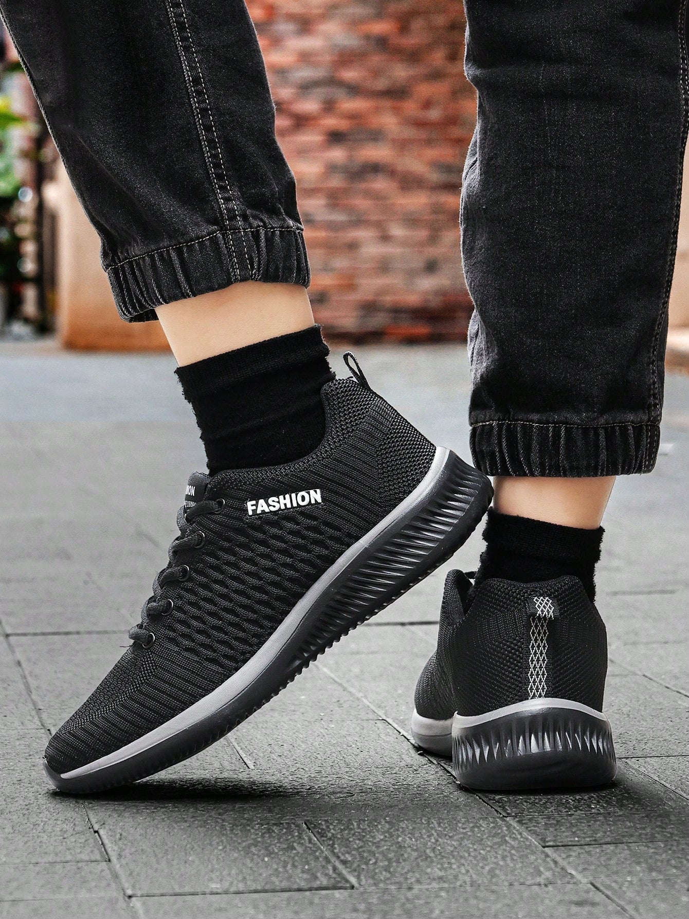 Tênis Corrida Knit Leve Com Solado Antiderrapante