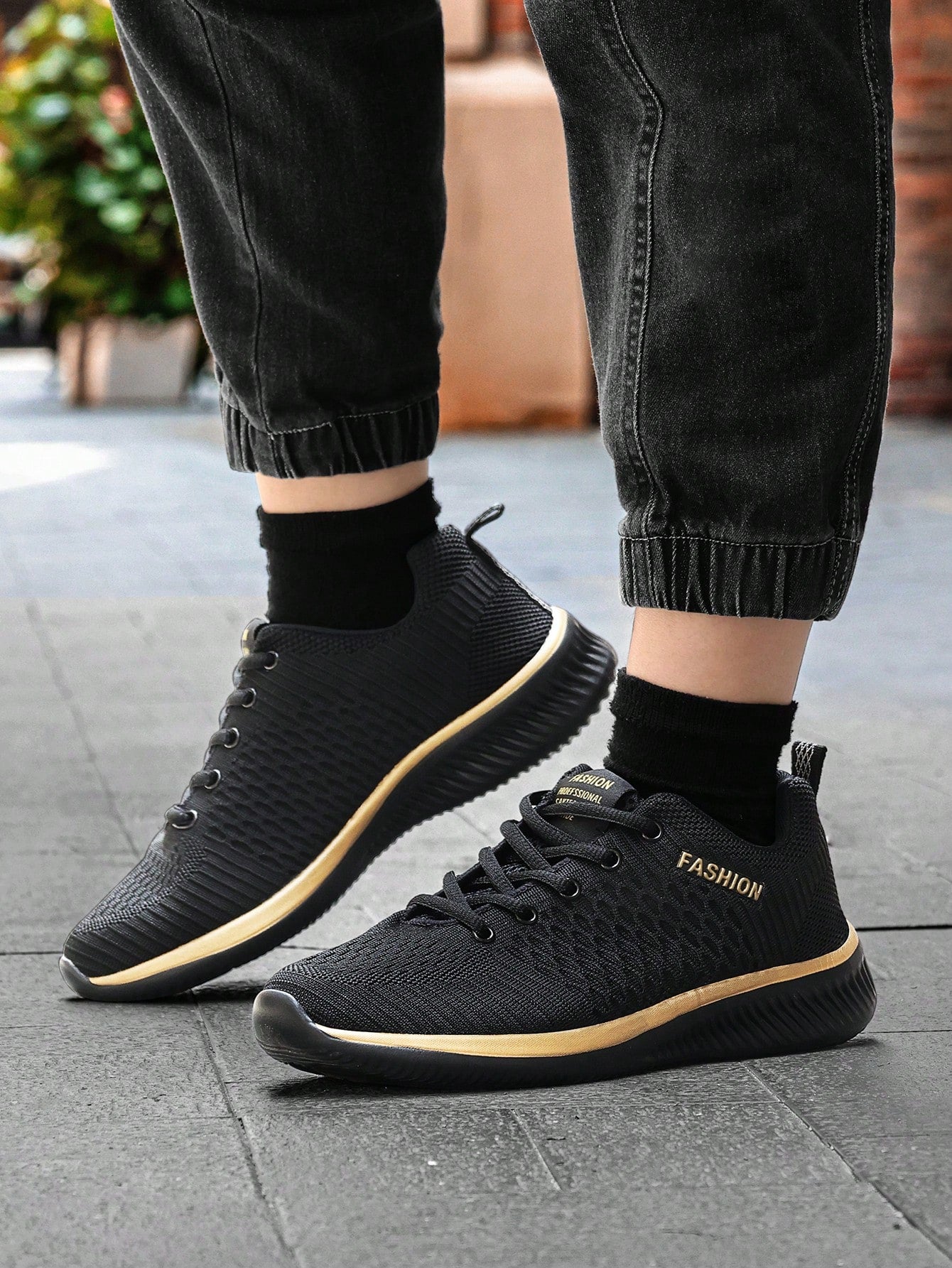 Tênis Corrida Knit Leve Com Solado Antiderrapante