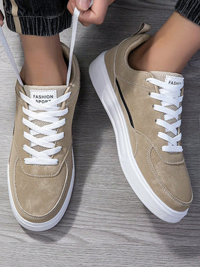 Tênis Casual Cano Baixo Camurça Design Clean