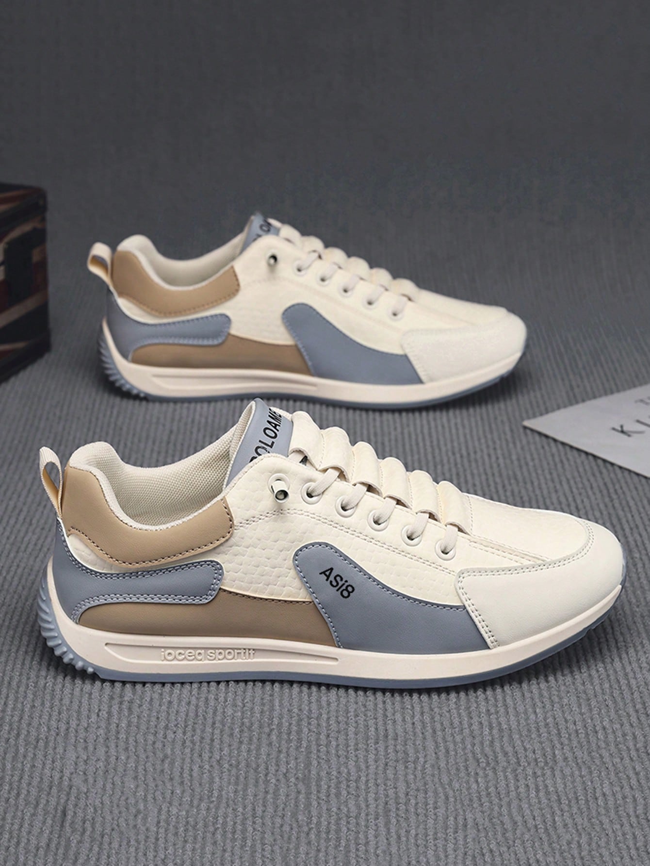 Tênis Casual Confortável Design Esportivo