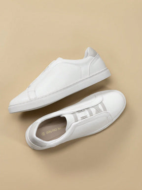 Tênis Casual Slip On Com Solado Baixo Confortável