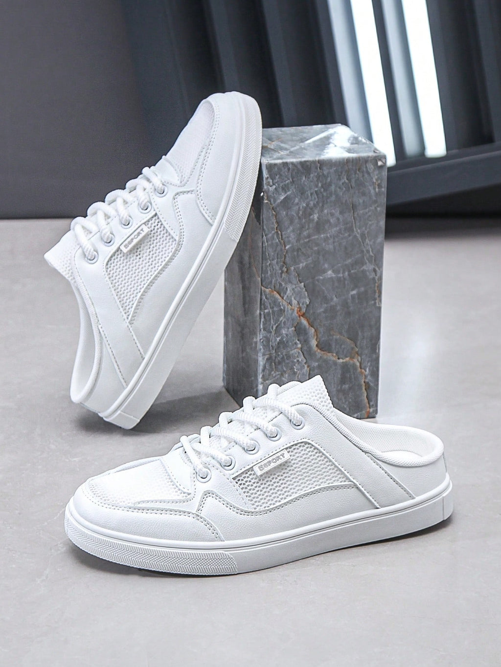 Tênis Casual Mule Lona Com Detalhe Respirável