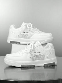 Tênis Street Estilo Urbano Recortes Detalhados