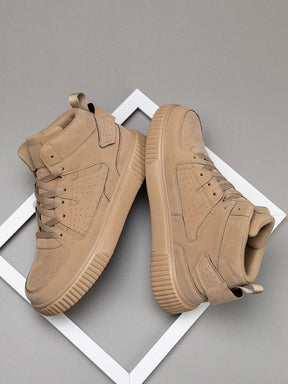 Tênis Street Cano Alto Solado Tratorado