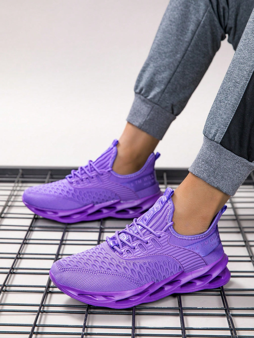 Tênis Chunky Knit Respirável Solado Futurista
